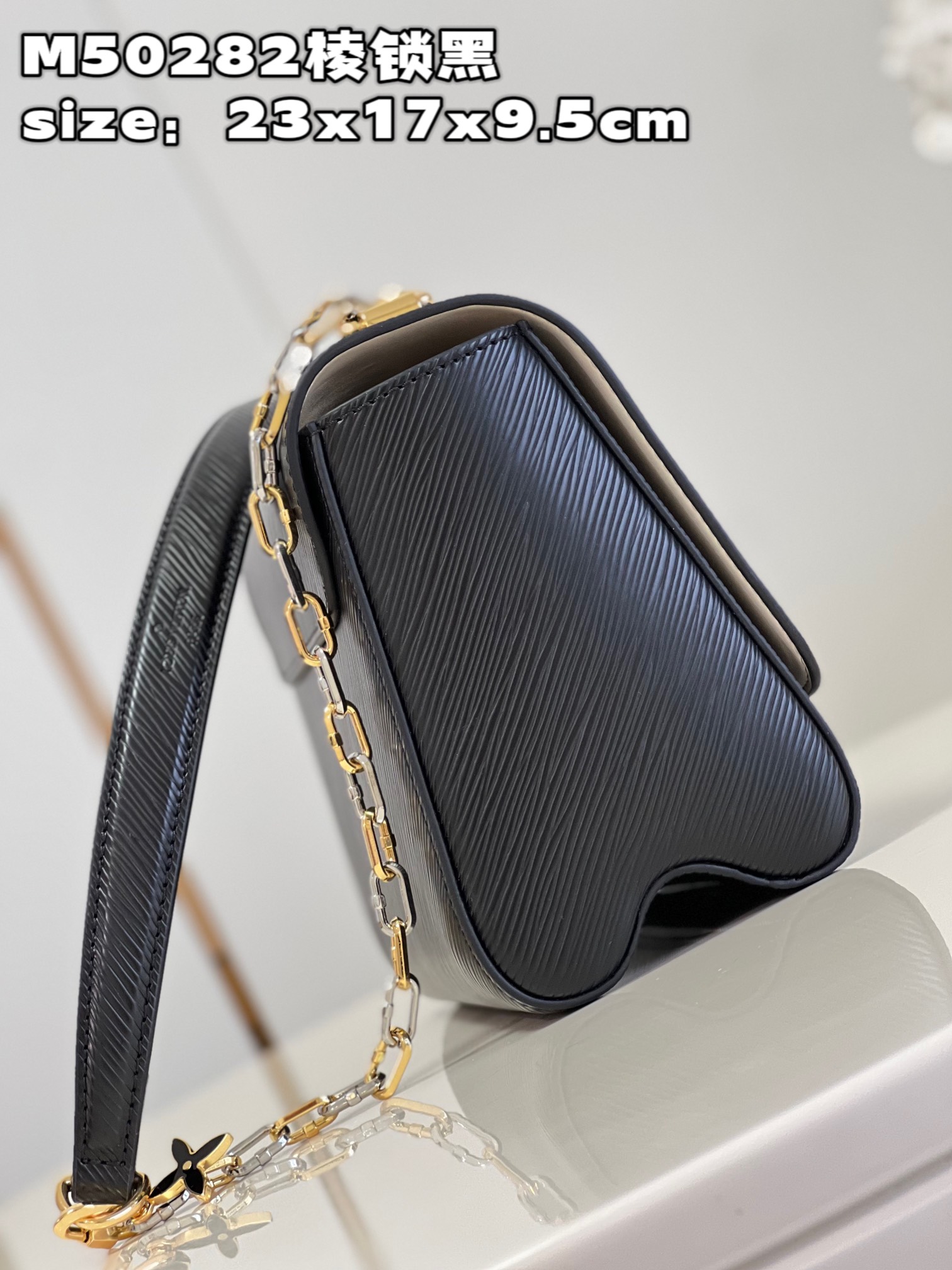 Louis Vuitton Luxury Handbag Collection 4