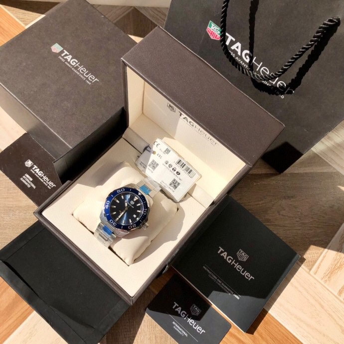 Tagheuer 竞潜系列 石英表手表 2