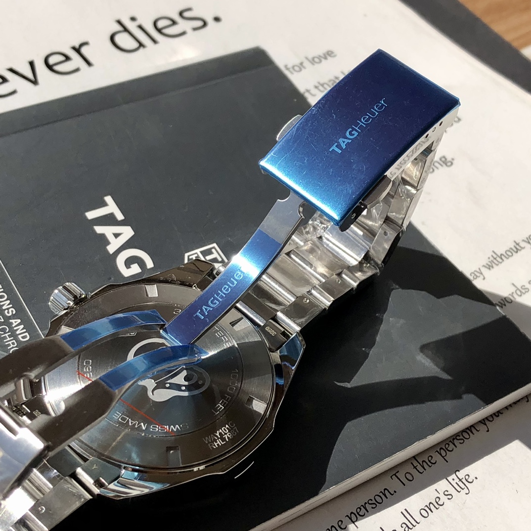 Tagheuer 竞潜系列 石英表手表 9