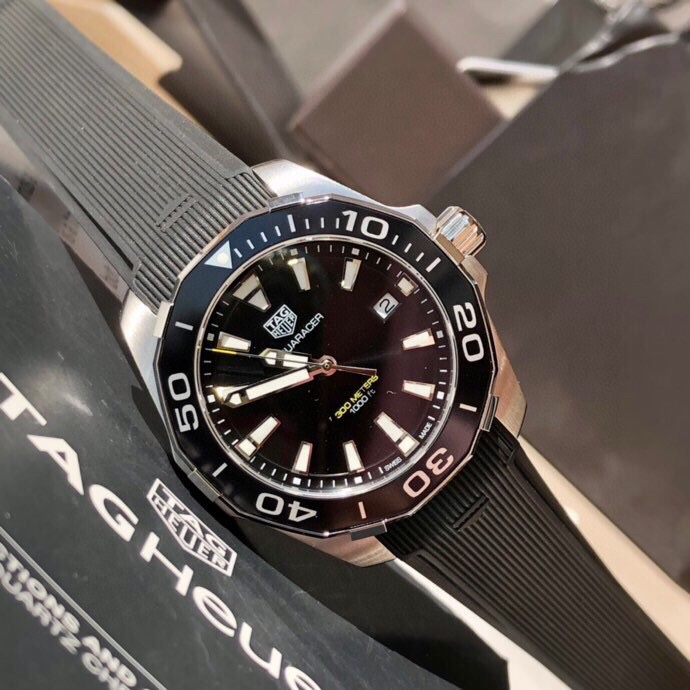 Tagheuer Competence Quartz Watch手表 8