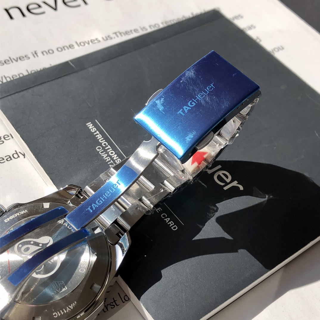 Tag Heuer 竞潜系列 石英表手表 9