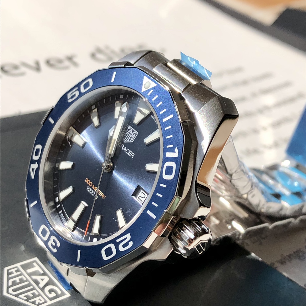 Tag Heuer 竞潜系列 石英表手表 4