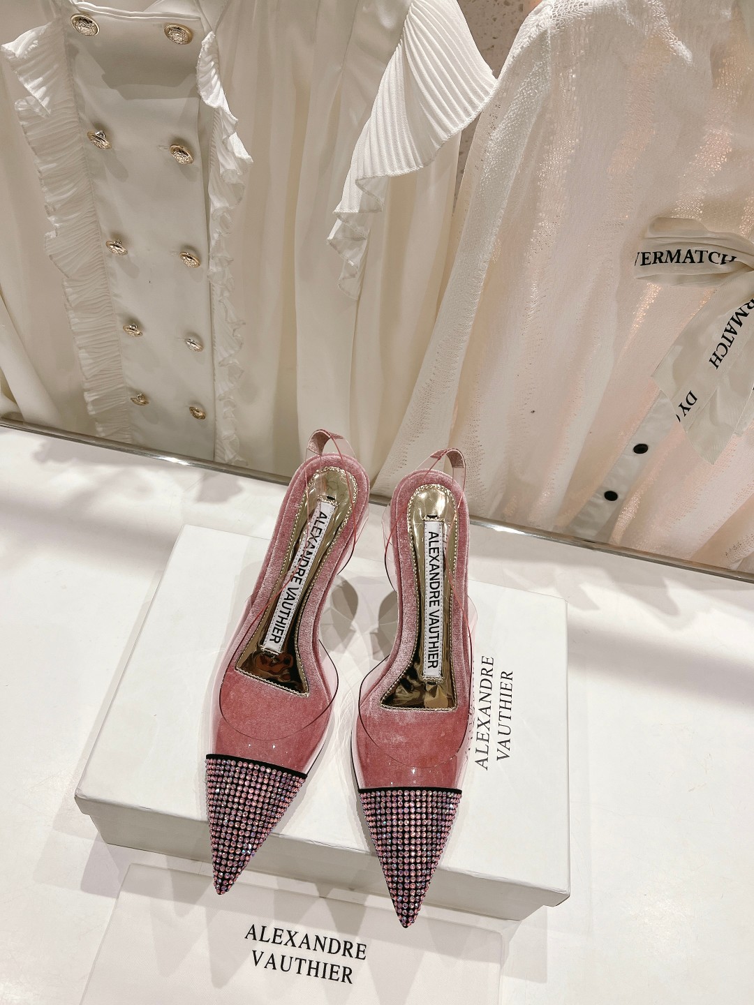 Luxury Custom Shoes with Diamond-Head Heels: AlexandreVuthier 2023SS Collection Highlights