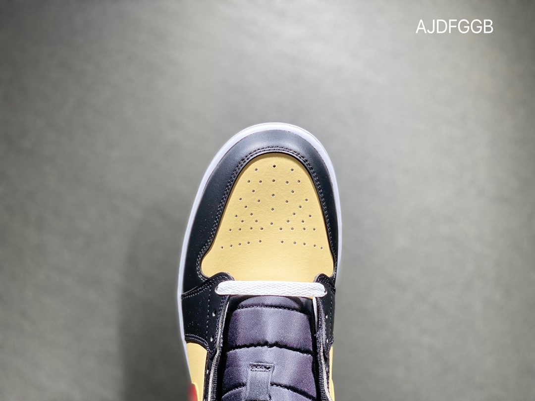 260 Nike AIR JORDAN 1 mid AJ1 乔丹中帮篮球鞋DZ5329-003