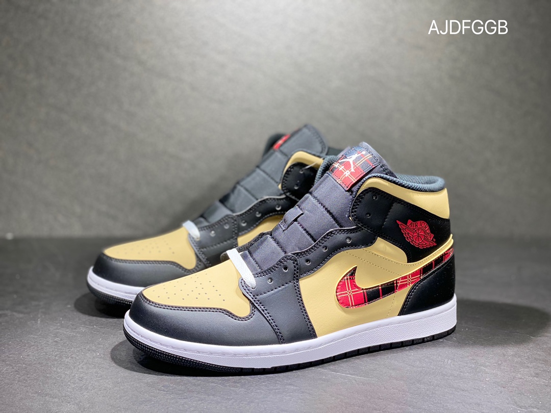 260 Nike AIR JORDAN 1 mid AJ1 乔丹中帮篮球鞋DZ5329-003