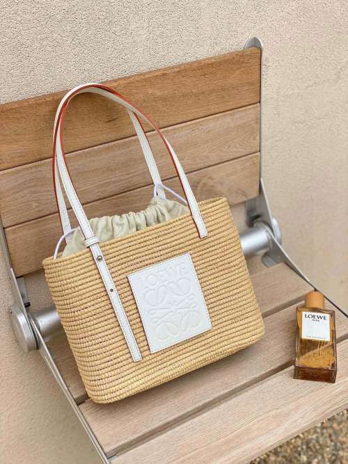 Loewe Paula's Ibiza Raffia Basket Bag, Adjustable Straps, Large Capacity 1 Loewe Paula's Ibiza Raffia Basket Bag, Adjustable Straps, Large Capacity