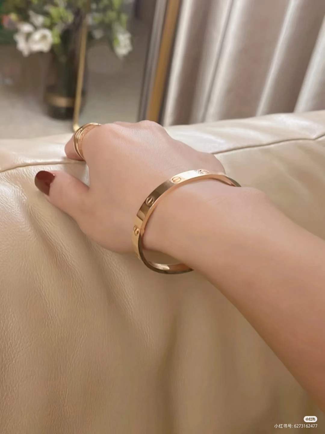 Cartier 卡地亚Cartier 无钻 宽版love情款侣手镯