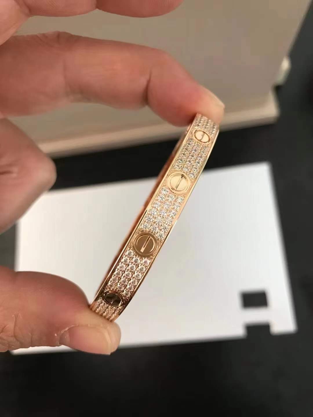 Cartier Cartier/卡地亚 款宽版满天星手镯