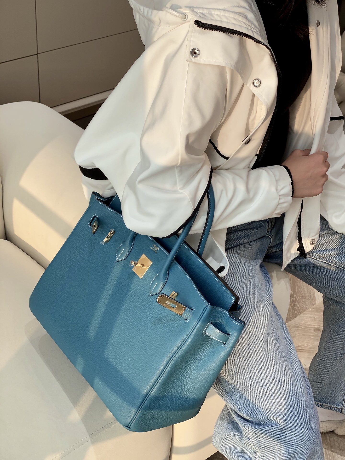 Balenciaga Classic Handcrafted Luxury Leather Shoulder Bag Ref.447AB7CF 4