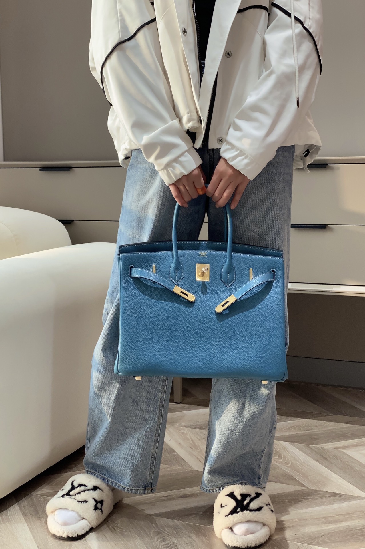 Balenciaga Classic Handcrafted Luxury Leather Shoulder Bag Ref.447AB7CF 9