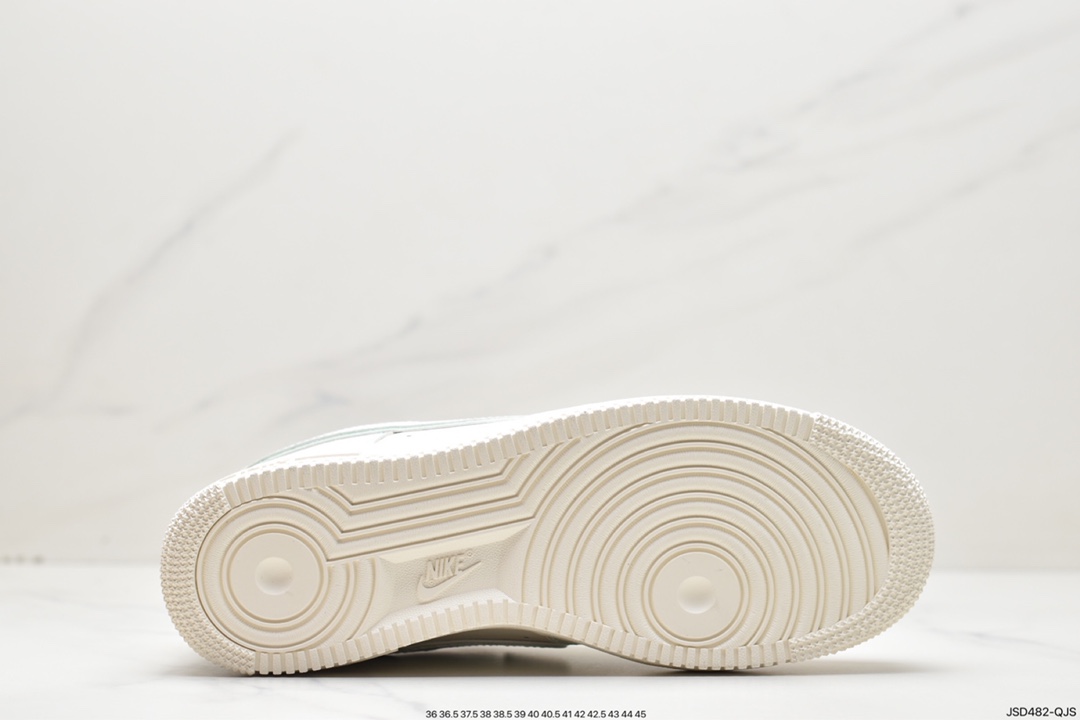 200  Air Force 1'07 Low”Milk White/Mint”空军一号经典低帮板鞋315122-707