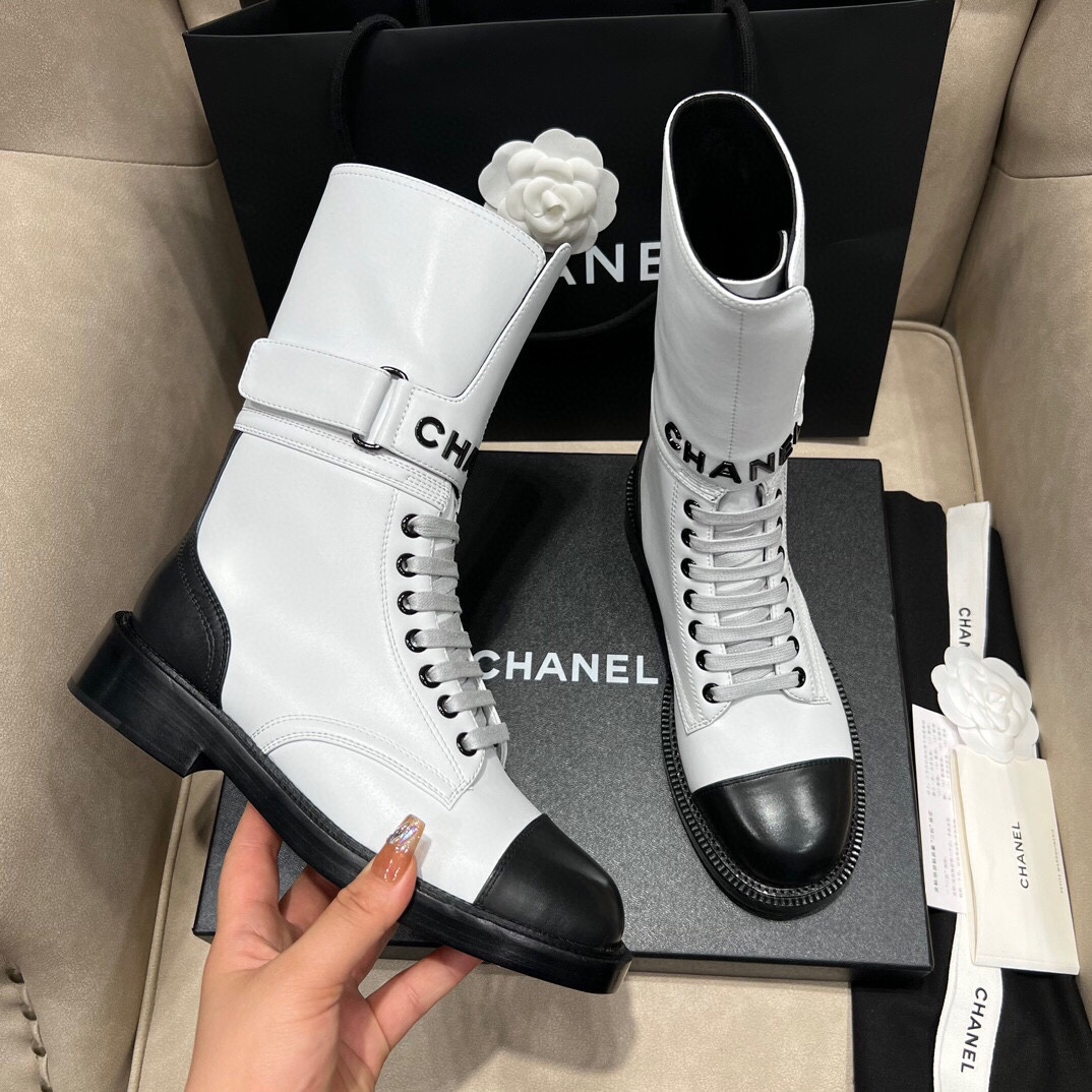 Chanel Haute Couture Classic Luxury Leather Shoe Loafer Shoes 6