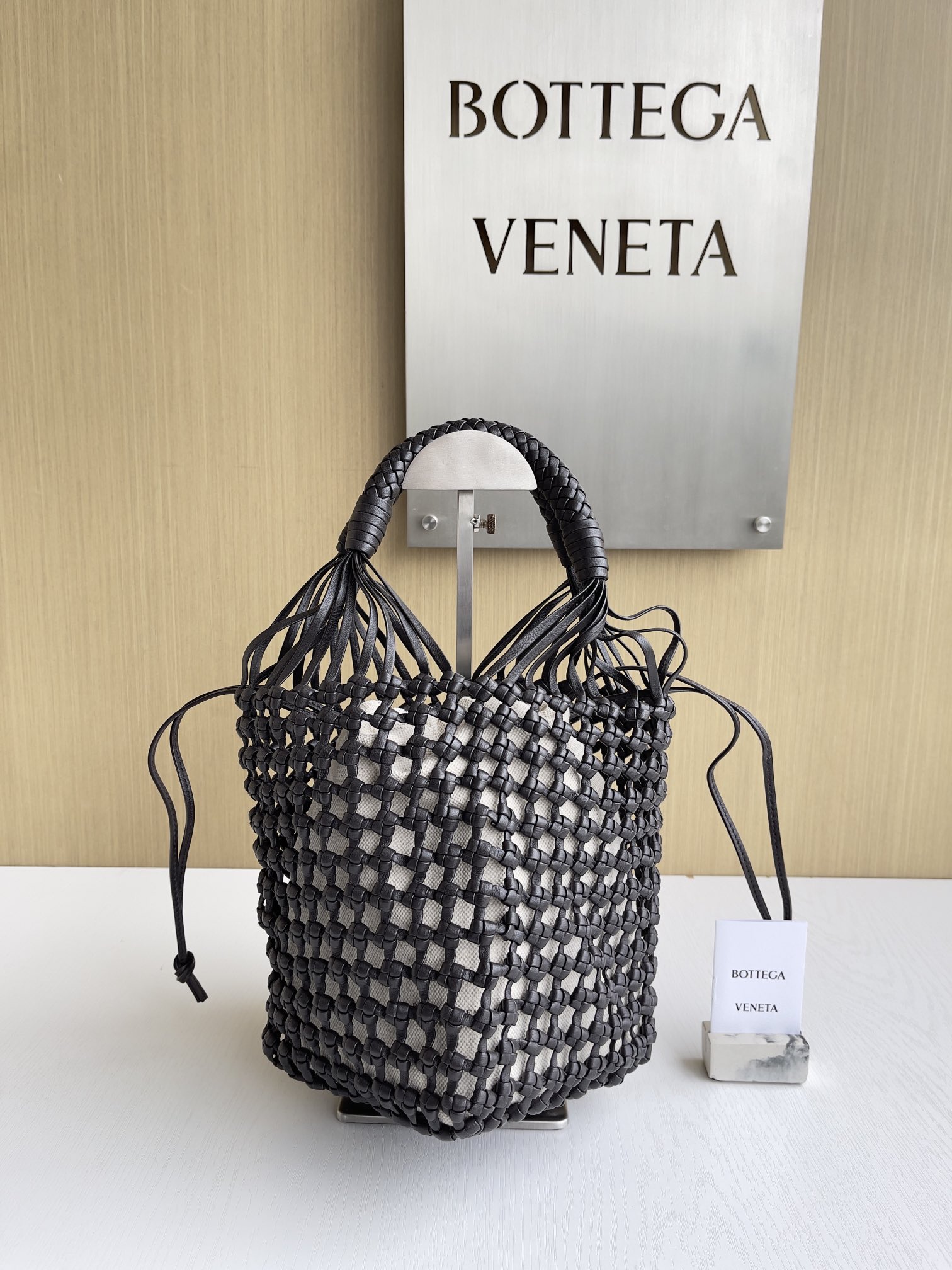 AAA+
 Bottega Veneta AAAA
 Bags Handbags Openwork Straw Woven Net