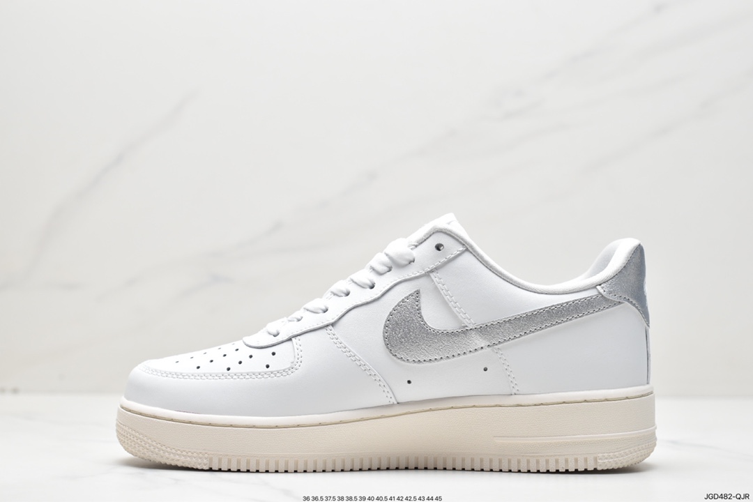 180 Nike Air Force1 全新配色 DQ7569-100