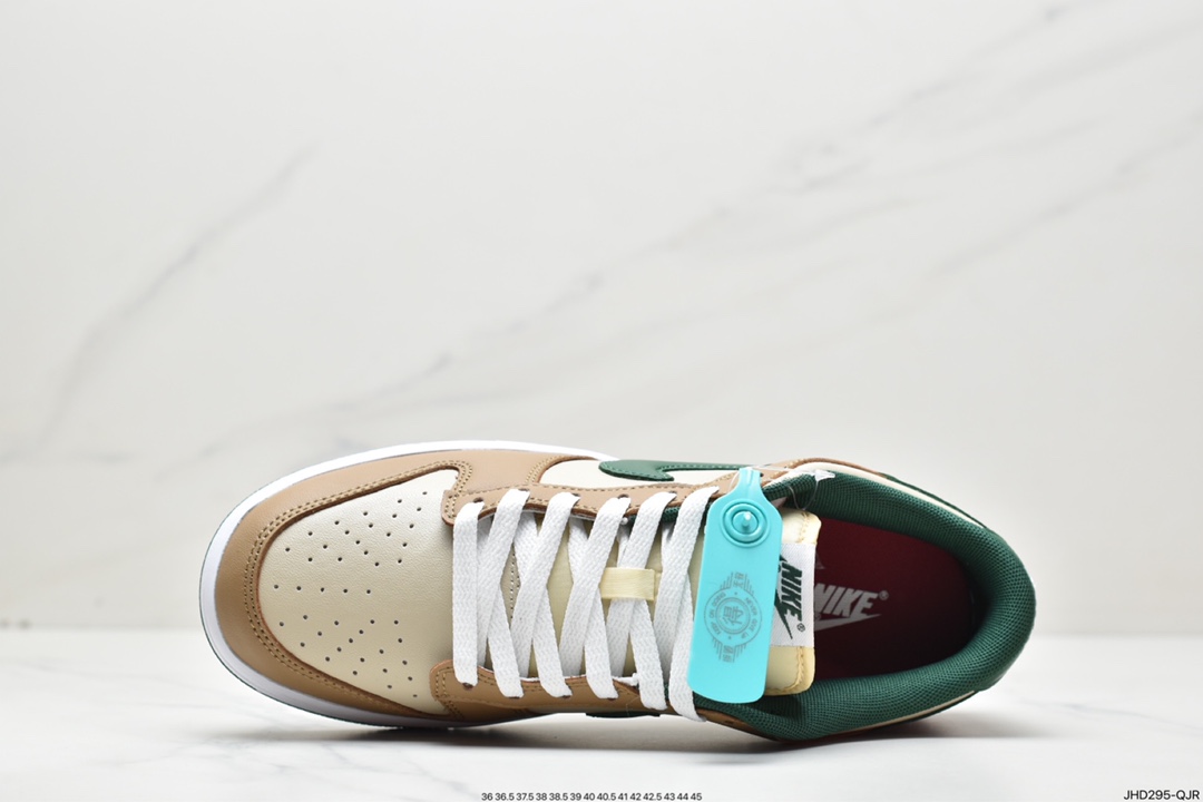 190 NIKE SB Dunk Low FB7160-231