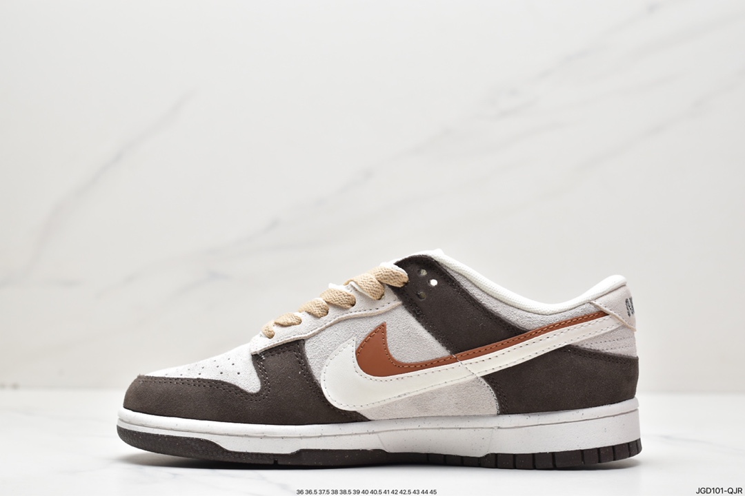 180 Nike Dunk Low SE 85 此款Nike Dunk Low采用绒面革材质DO9457-100