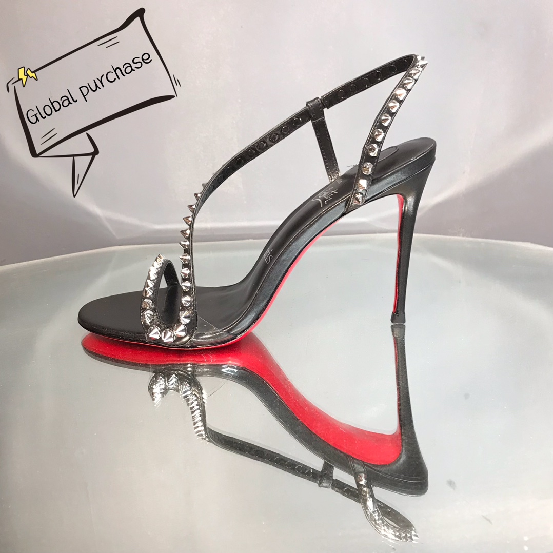 NO:336204,High-end customization New series of rivet sandals in spring and summer!  H10Cm, size 34-42. Customized models are not refundable or exchanged -054 Black Skin, Black Sheepskin, official website synchronization Standard European code Reference:-054 Color:black/black Material:cowhide/rivet Lining:goat leather Heel height:10Cm Sole:leather sole Size:EUR 34-42 (US 4-11):,,christian louboutin,sandals,sheepskin19860909高端订制 年春夏铆钉凉鞋新款系列！ H10Cm,尺码34-42码.订制款不退不换-054黑柒皮,黑羊皮里,官网同步 标准欧码 Reference:-054 Color:black/black Material:cowhide/rivet Lining:goat leather Heel heigh:10Cm Sole:leather sole Size:EUR 34－42（US 4一11) :,,christian louboutin,sandals,sheepskin,Women's Shoes