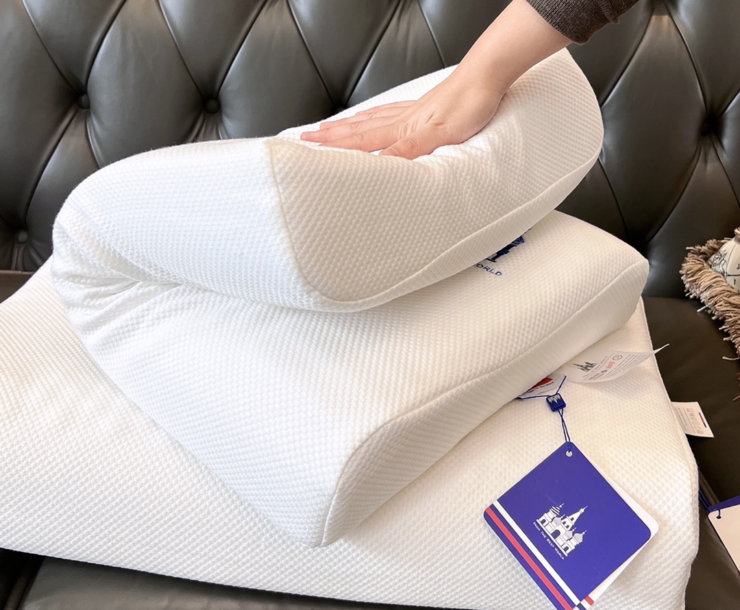 **Natural Latex Ergonomic Pillow** - Comprehensive 6