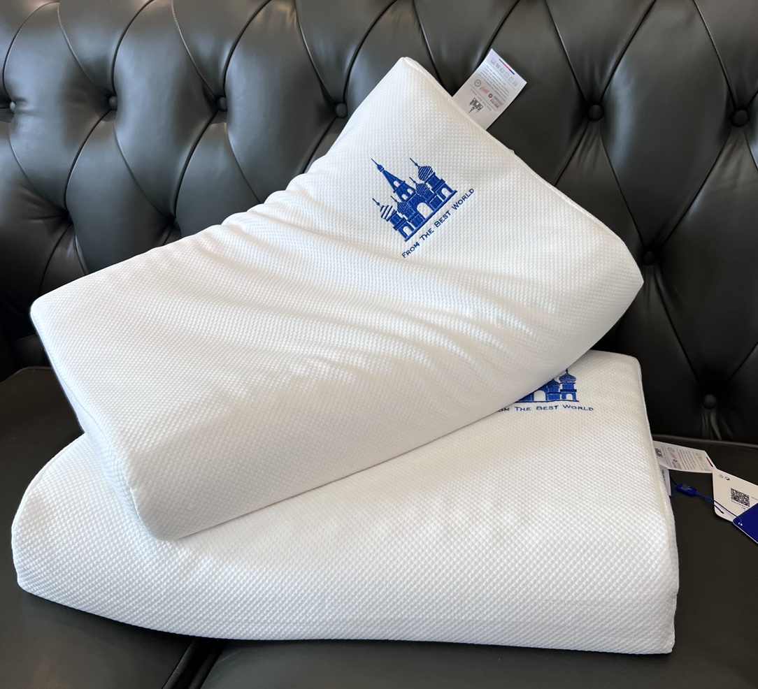 **Natural Latex Ergonomic Pillow** - Comprehensive 4