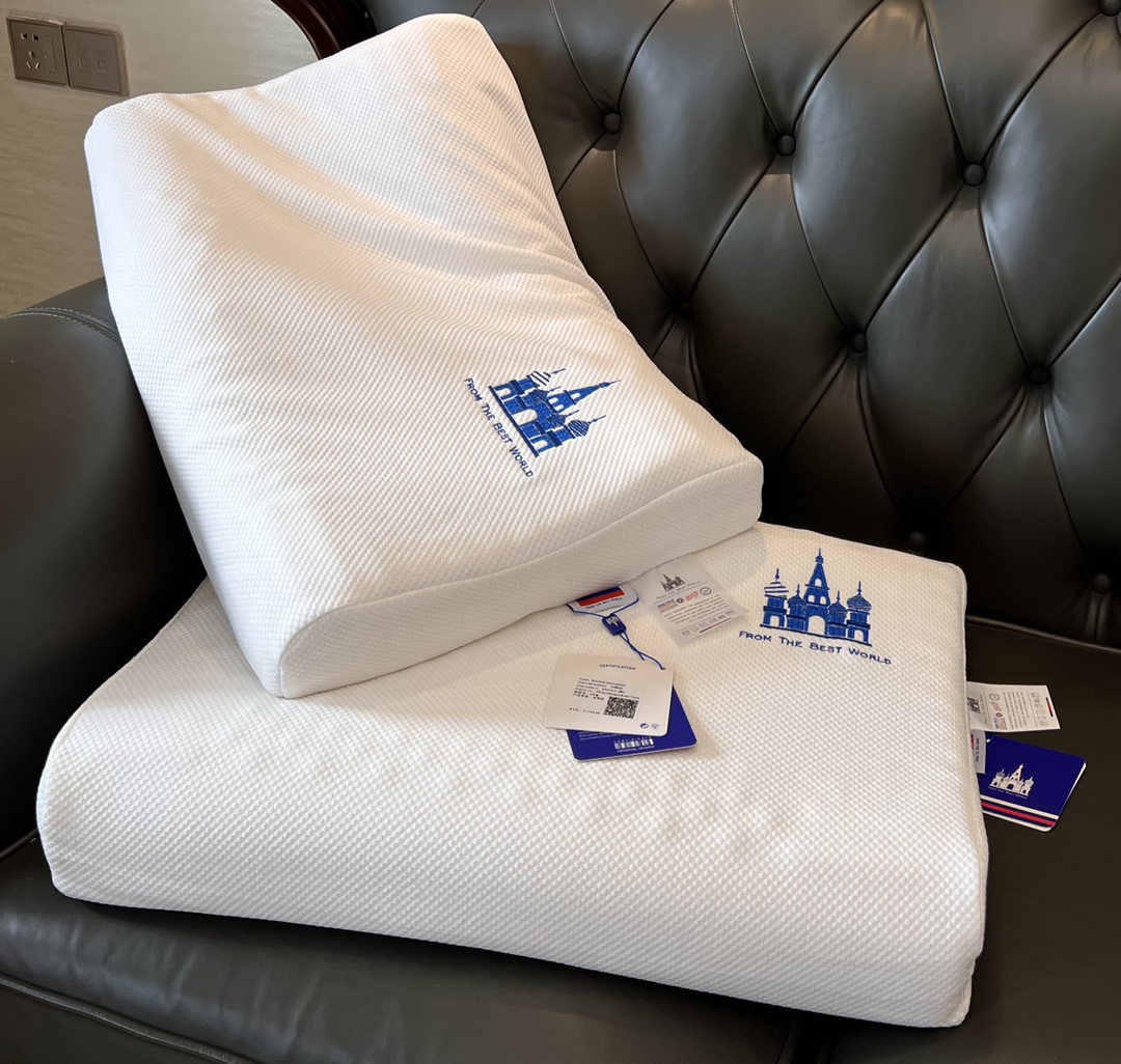 **Natural Latex Ergonomic Pillow** - Comprehensive 2