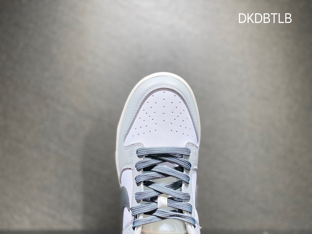220 Nike SB dunk Low 低帮休闲运动滑板板鞋  DD1503-117