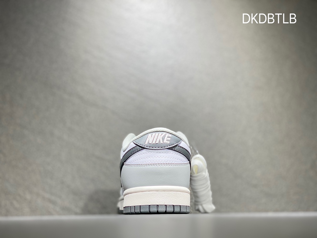 220 Nike SB dunk Low 低帮休闲运动滑板板鞋  DD1503-117