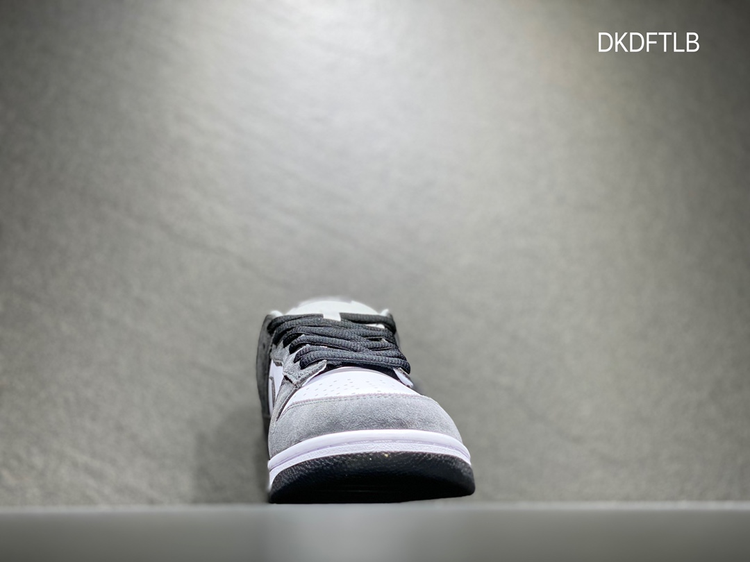 260 Nike SB dunk Low 低帮休闲运动滑板板鞋304292-506