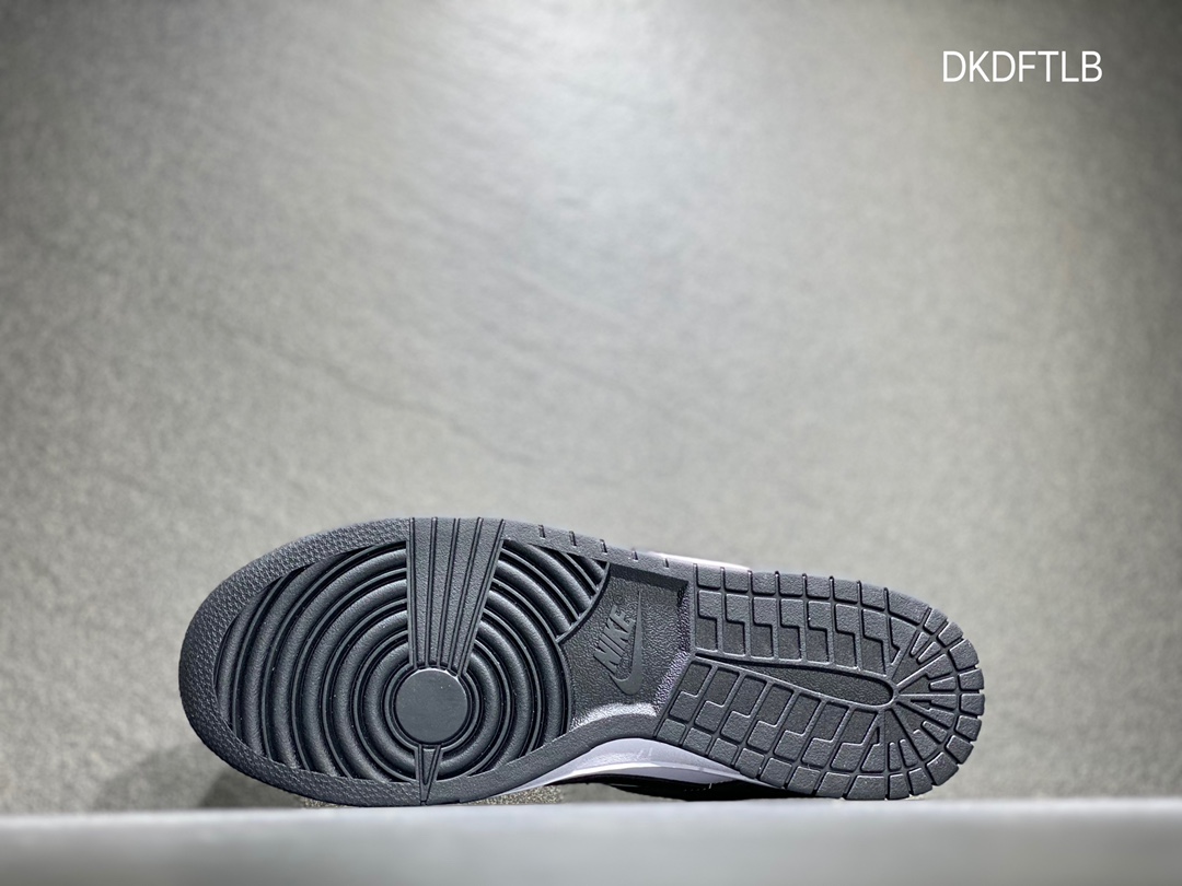 260 Nike SB dunk Low 低帮休闲运动滑板板鞋304292-506