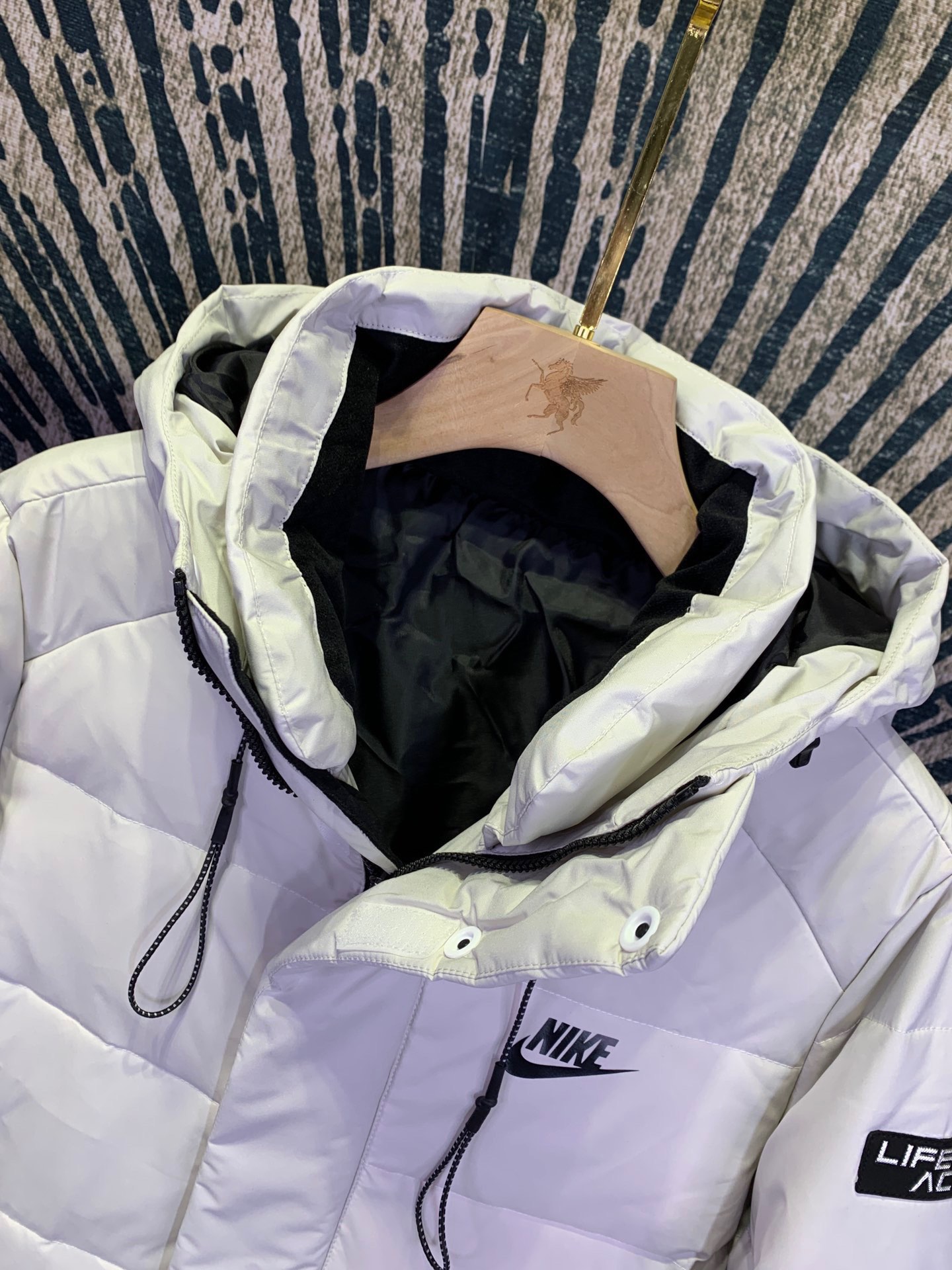 250 耐克nike 冬季爆款长版情侣款羽绒服 90%鸭绒