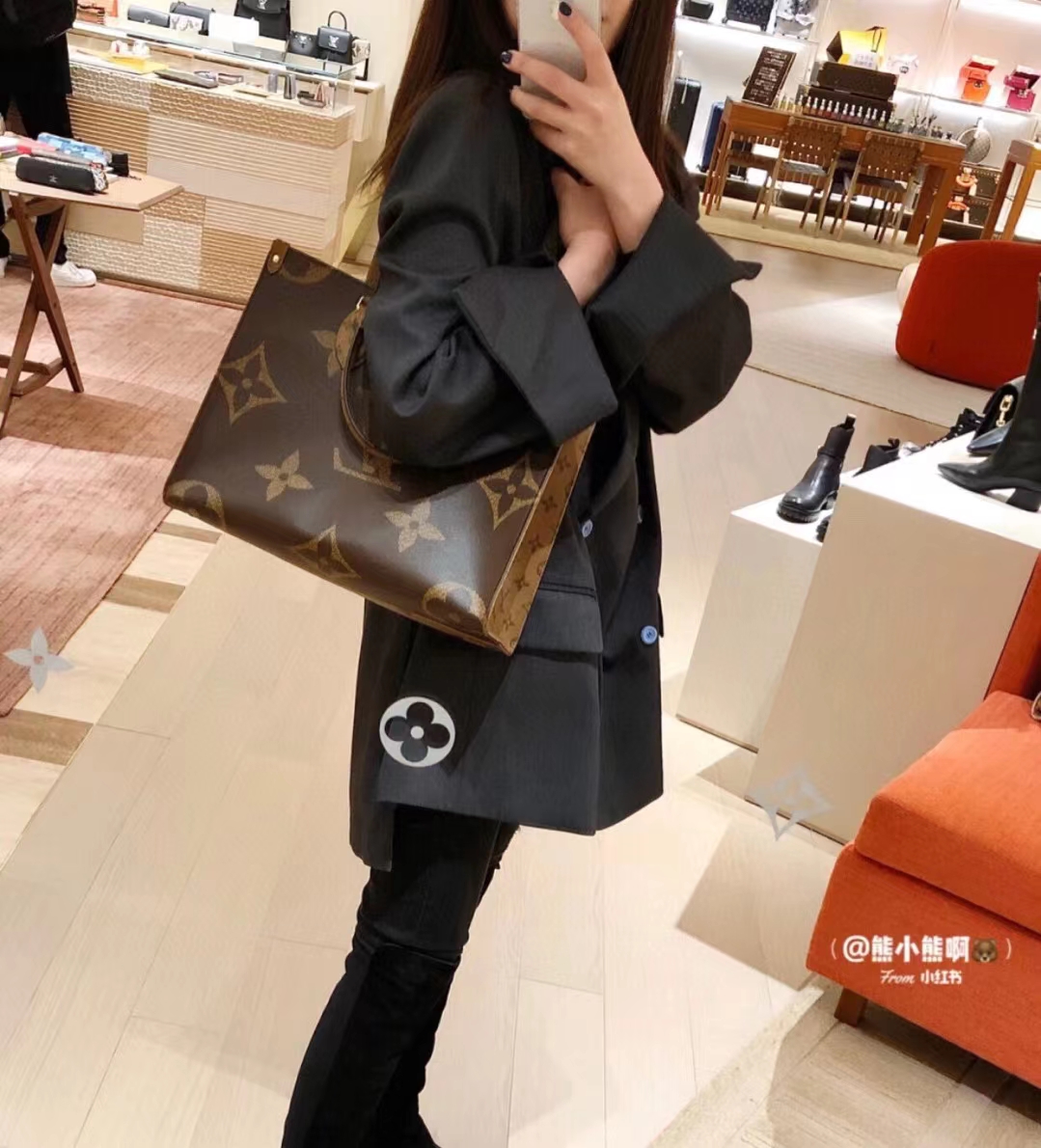 Louis Vuitton Onthego Monogram Reverse tote everyday
