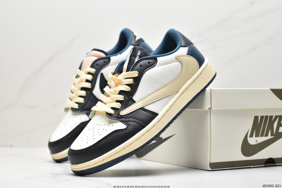 150 Fragment x Travis Scott x Air Jordan 1 Low 三方联名闪电倒钩低帮DM7866-400