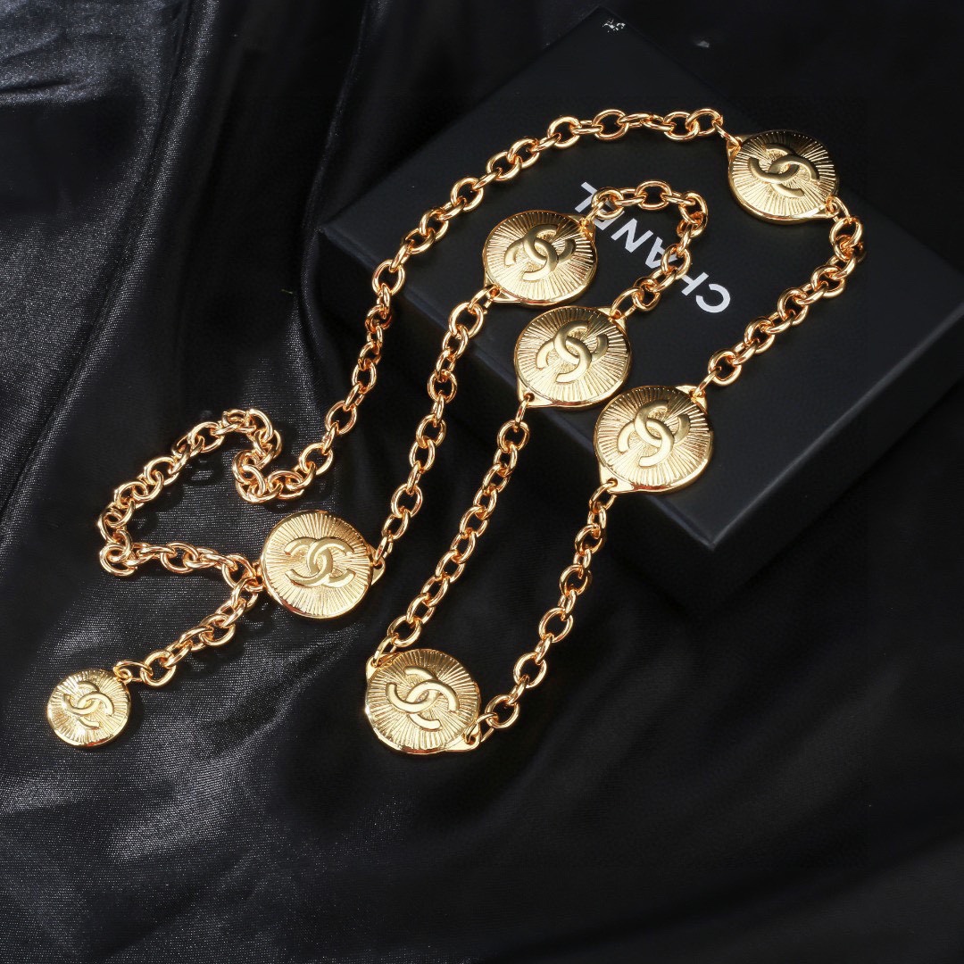 小香 Chanel 新品中古腰链 代购级别 一比一品质 香奈鹅 系列 经典cc logo 风格高级百搭 
