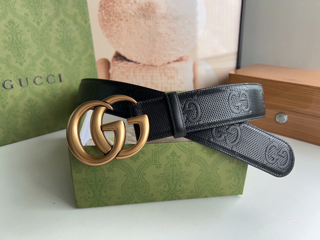“GG 4.0 cm Fire Belt: Classic Style for Sophisticated Men with Gold Buttons” - 图片 2