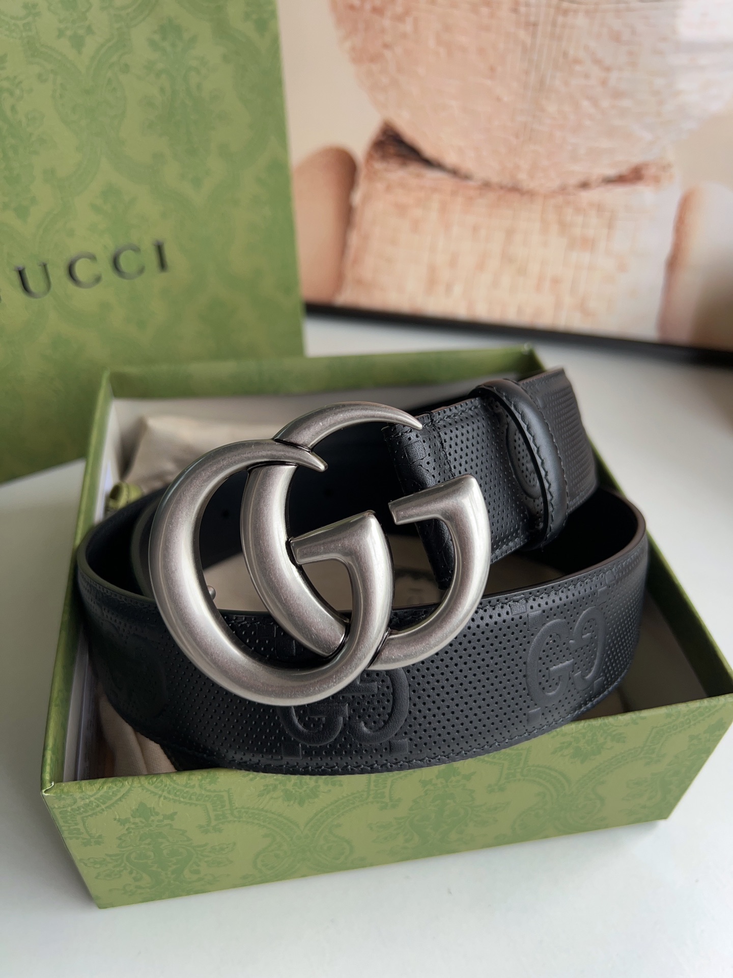 “GG 4.0 cm Fire Belt: Classic and Elegant Men’s Fashion Accessory” - 图片 5