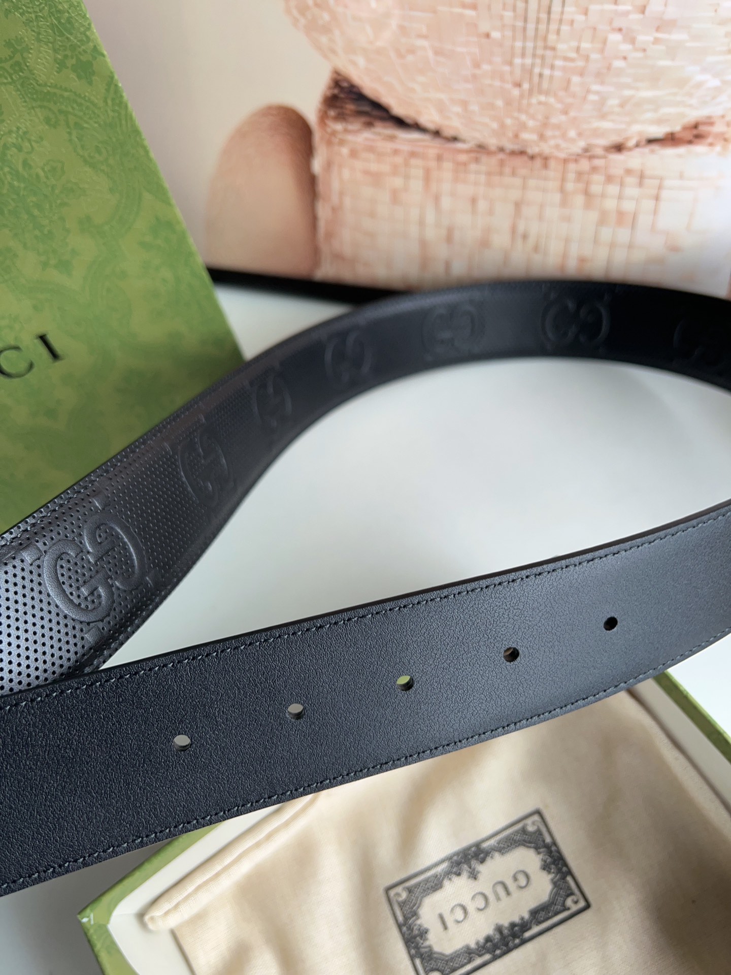 “GG 4.0 cm Fire Belt: Classic and Elegant Men’s Fashion Accessory” - 图片 7