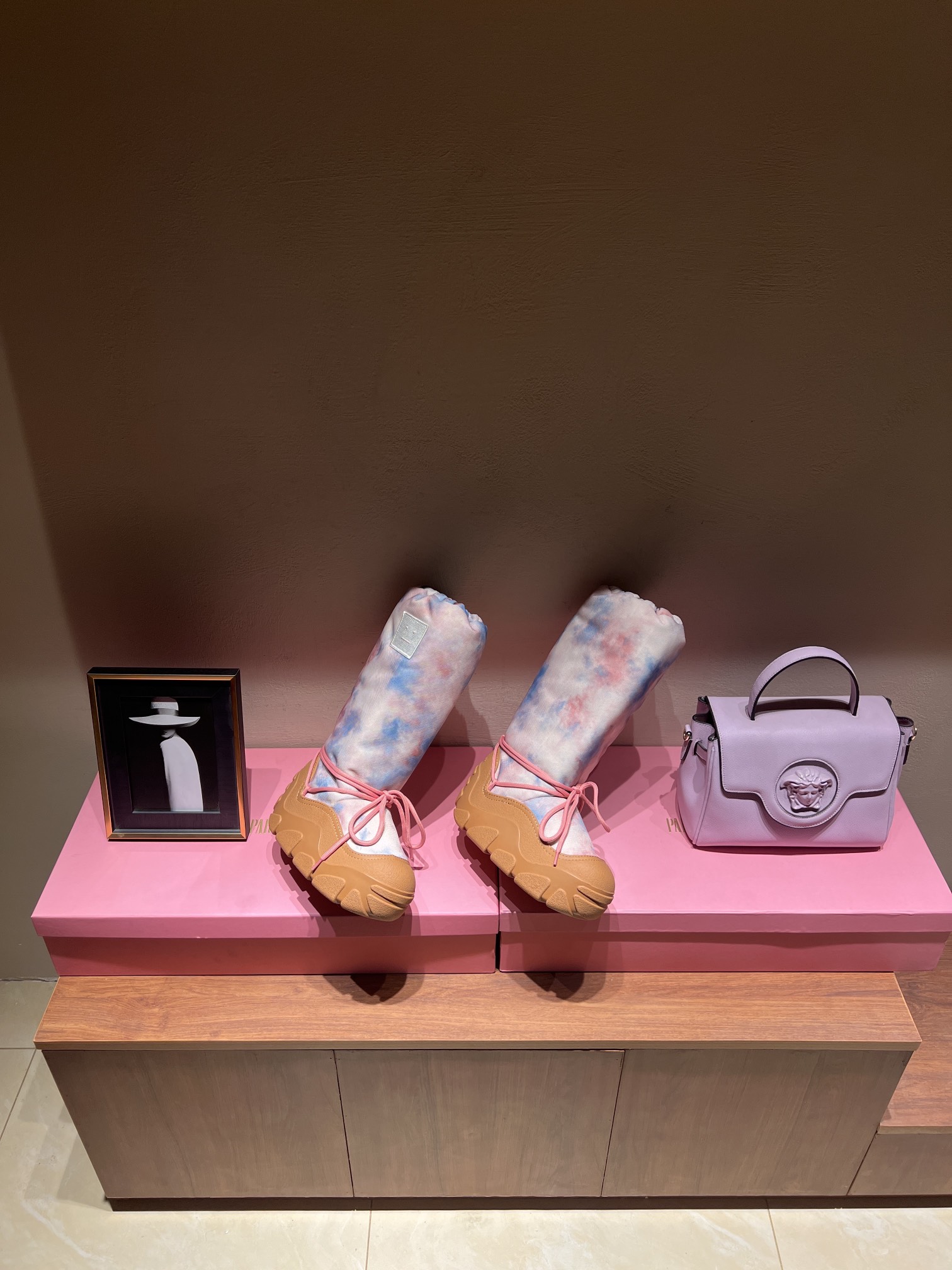 Winter Fashion: Acne Studios Snow Boots – Top Edition Review - 图片 2