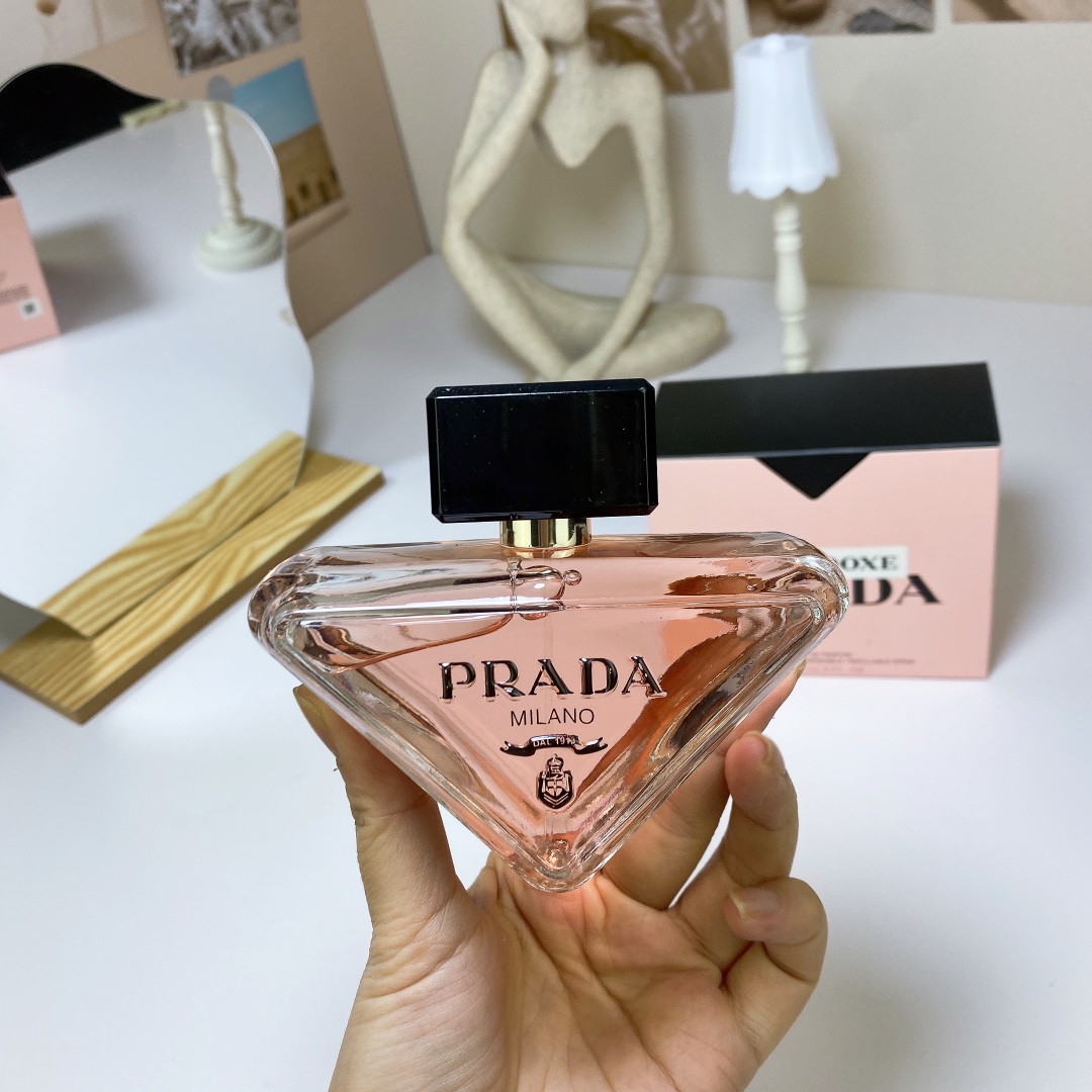 Prada Paradoxe Eau de Parfum - 90ml Floral Woody Fragrance for Women 2 i1671609328 5887 1