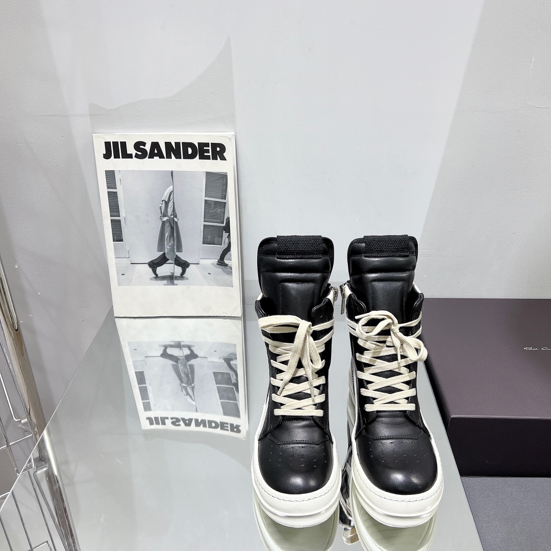 NO:243755,RICK OWENSfw22.new arrival~ A sincere pair of Converse x Rick Owens co-branded models launched!  The entire shoe has a super design sense, rock punk style, and is full of creative and unique limited edition casual shoes #must-have items!  Young and fashionable 