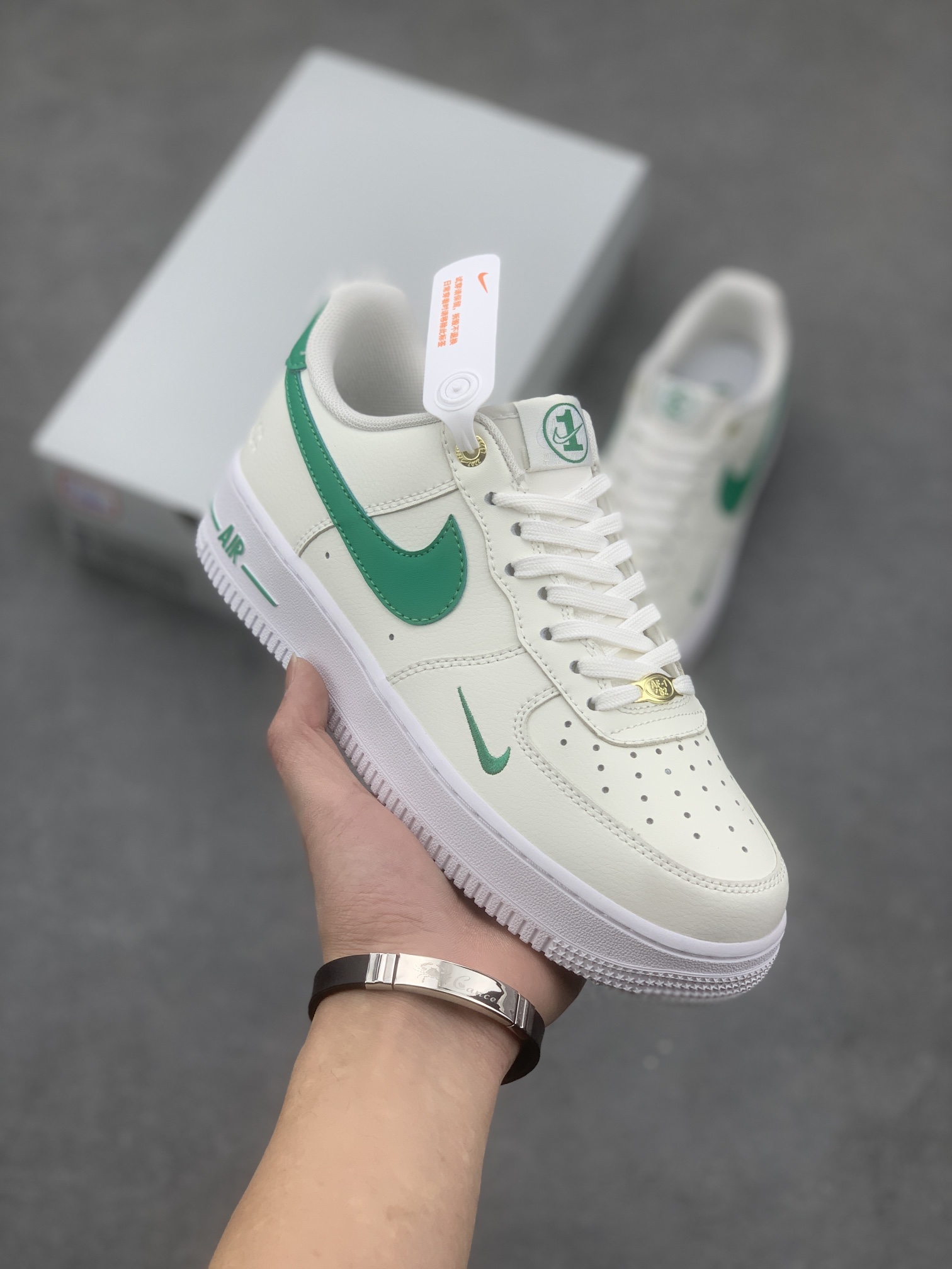 Nike Air Force 1 Low 07 White/Green,Honeycomb Cushion,Original Accessories 2 i1671645374 2275 0