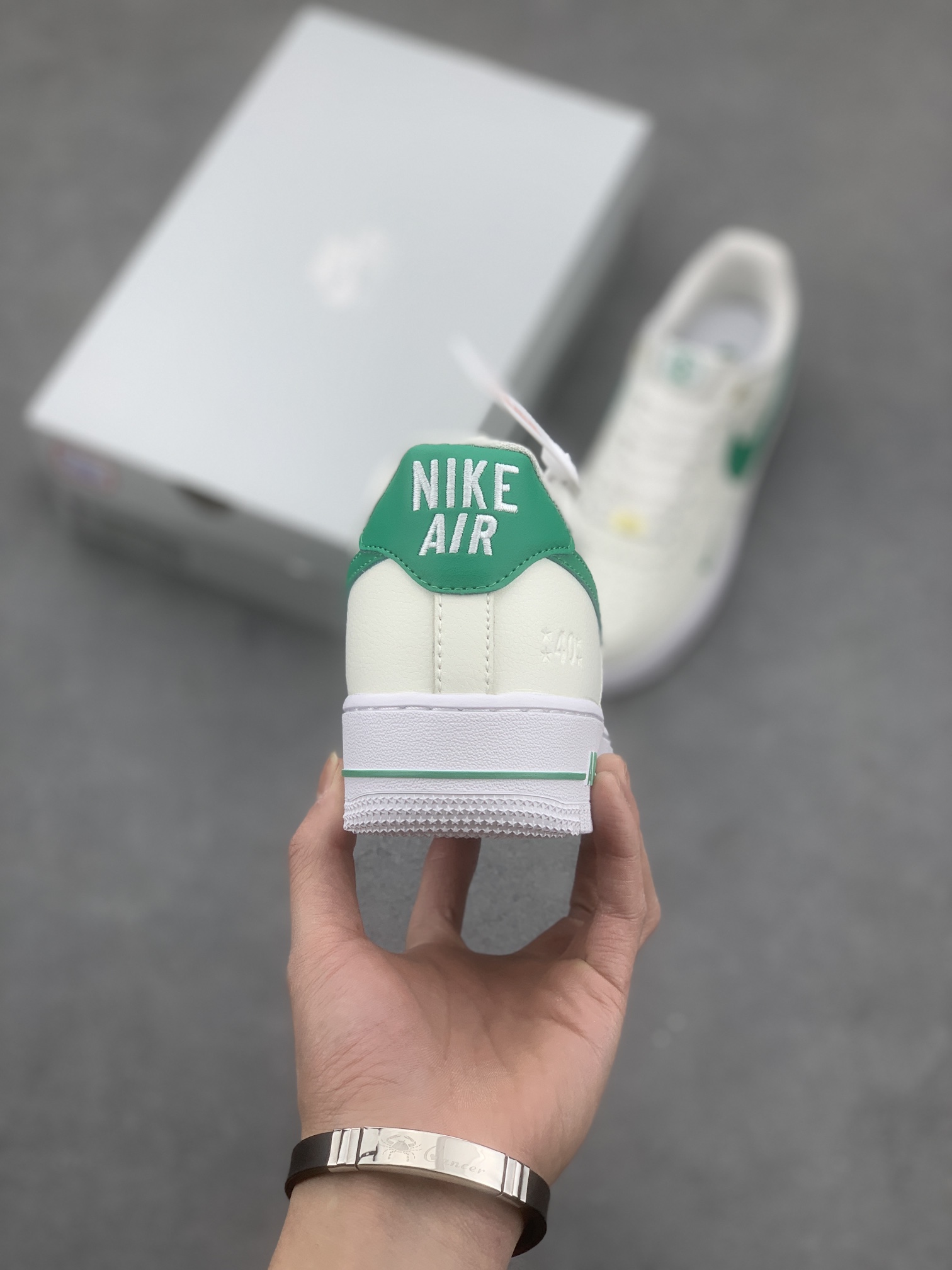 Nike Air Force 1 Low 07 White/Green,Honeycomb Cushion,Original Accessories 5 i1671645374 6199 3