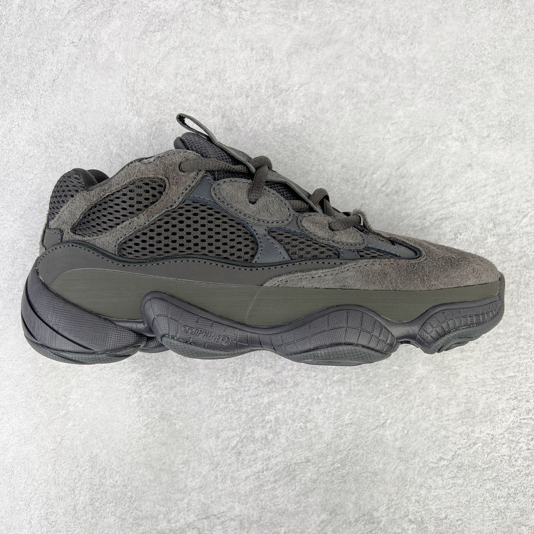 ＃Yeezy 500盲盒福利 AD Yeezy 500 Desert Rat 潮流复古经典低帮老爹鞋 九色 白菜价亏本清仓套现转新款 机不可失 好好把握 随机一双 只选尺码 商品款式均为上架顶级款式 单品零售价格2×× 保证稳赚不赔 无通货 无烂货 会有轻微瑕疵的情况 友情提醒 买到是亏还是赚 每个人定义不同福袋闷包理论上和赌博心理相同玩的就是惊喜 玩的就是心跳活动商品无严重质量问题不退换‼️尺码：35 36 36.5 37 38 38.5 39 40 40.5 41 42 42.5 43 44 44.5 45 46-选品中心