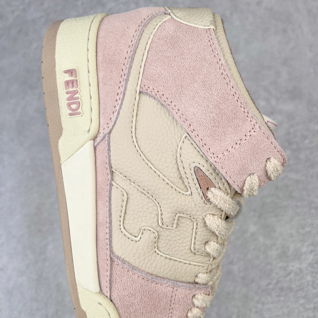 图片[6]-＃S版纯原 FENDI 芬迪 Match sneaters高帮运动鞋 独家定制 全身20几个细节点全部做到一致还原 吊打市面所有版本 独家原装套装配件官方同源 渠道原装订单 全套专柜包装物及配件#鞋底嵌入核心防伪芯片感应装置 FENDI芬迪match最新爆款情侣款运动鞋板鞋原版购入 高工艺无缝细空胶技术 贴楦误差0.05mm,鞋底采用固特异内外锁死工艺 最大限度弯折永不开胶 原鞋一致效果环保无味 鞋面采用麂皮和皮革拼接组合 logo内里采用毛巾绒里 上脚超级柔软 轻便 舒适搭配卫衣 尺码：35 36 37 38 39 40 41 42 43 44 45-选品中心