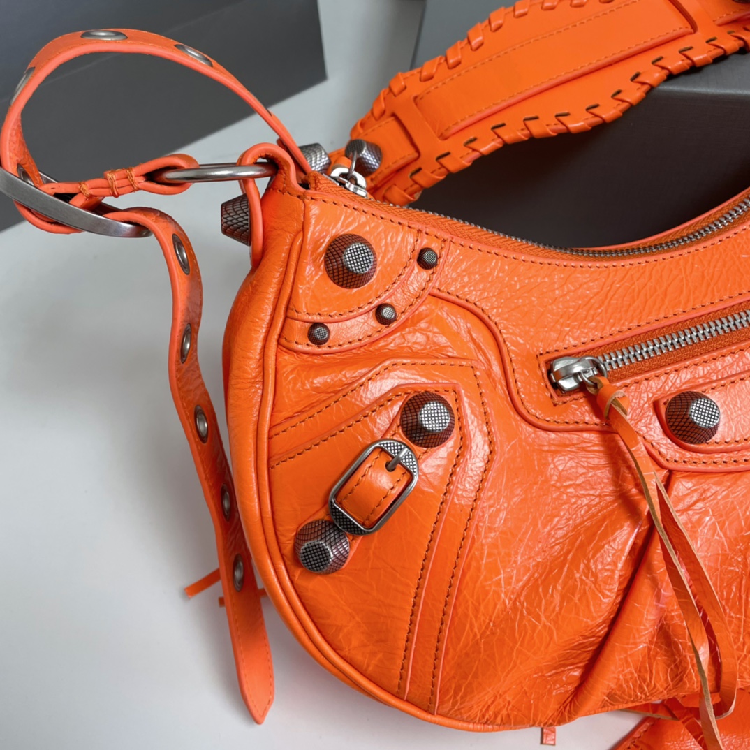 巴黎世家 Balenciaga 高定经典皮革女包手袋 #BEEFF880 6