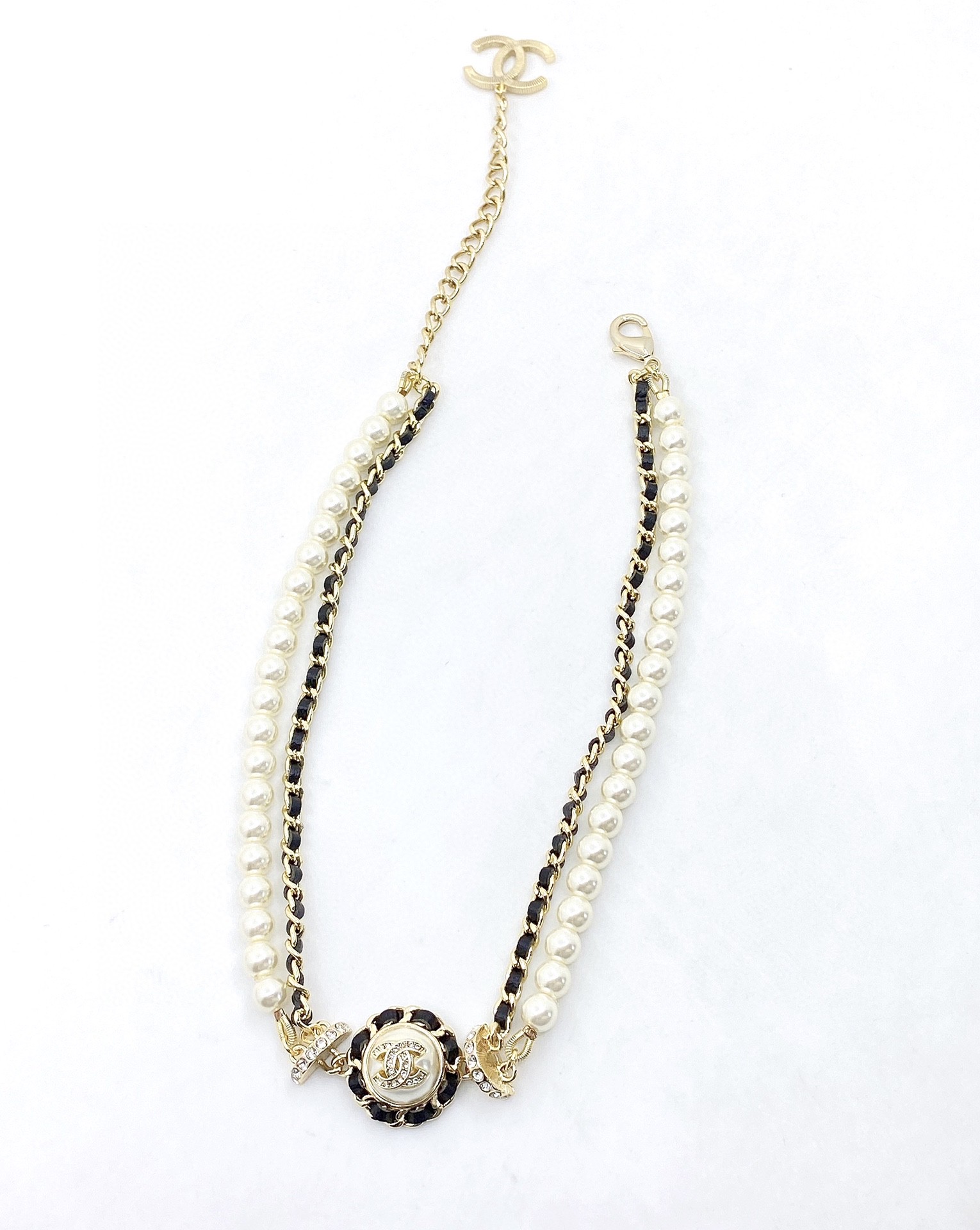chanel最新款黑皮圆形珍珠项链c