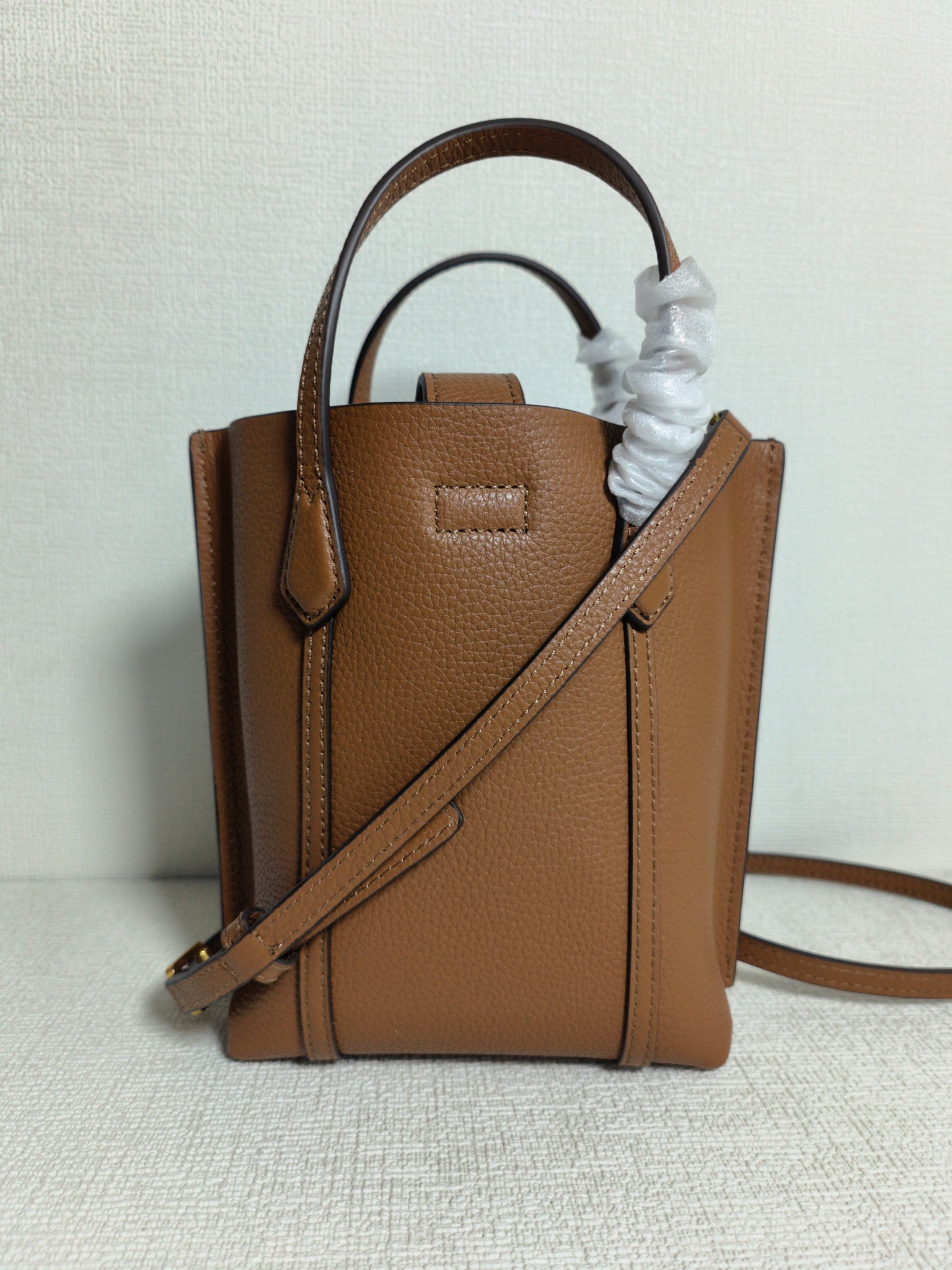 Tory Burch ～616#TB新款迷你购物袋 头层荔枝纹牛皮材质 内里全皮 可手提单肩 LOGO吊坠