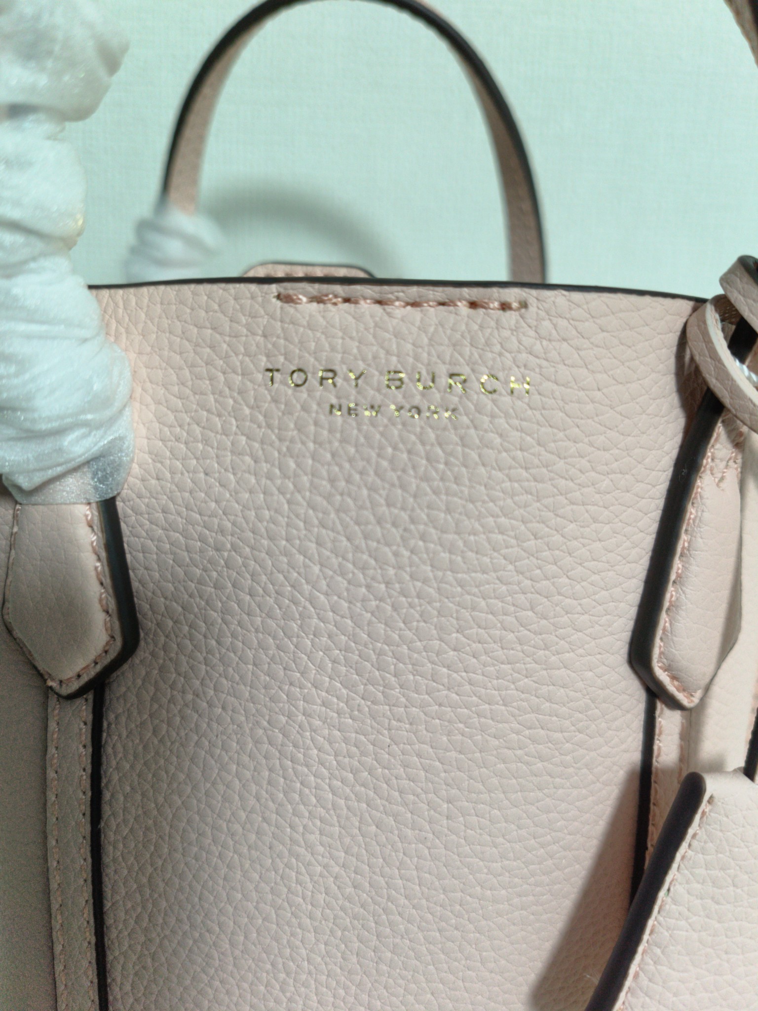 Tory Burch ～616#TB新款迷你购物袋 头层荔枝纹牛皮材质 内里全皮 可手提单肩 LOGO吊坠