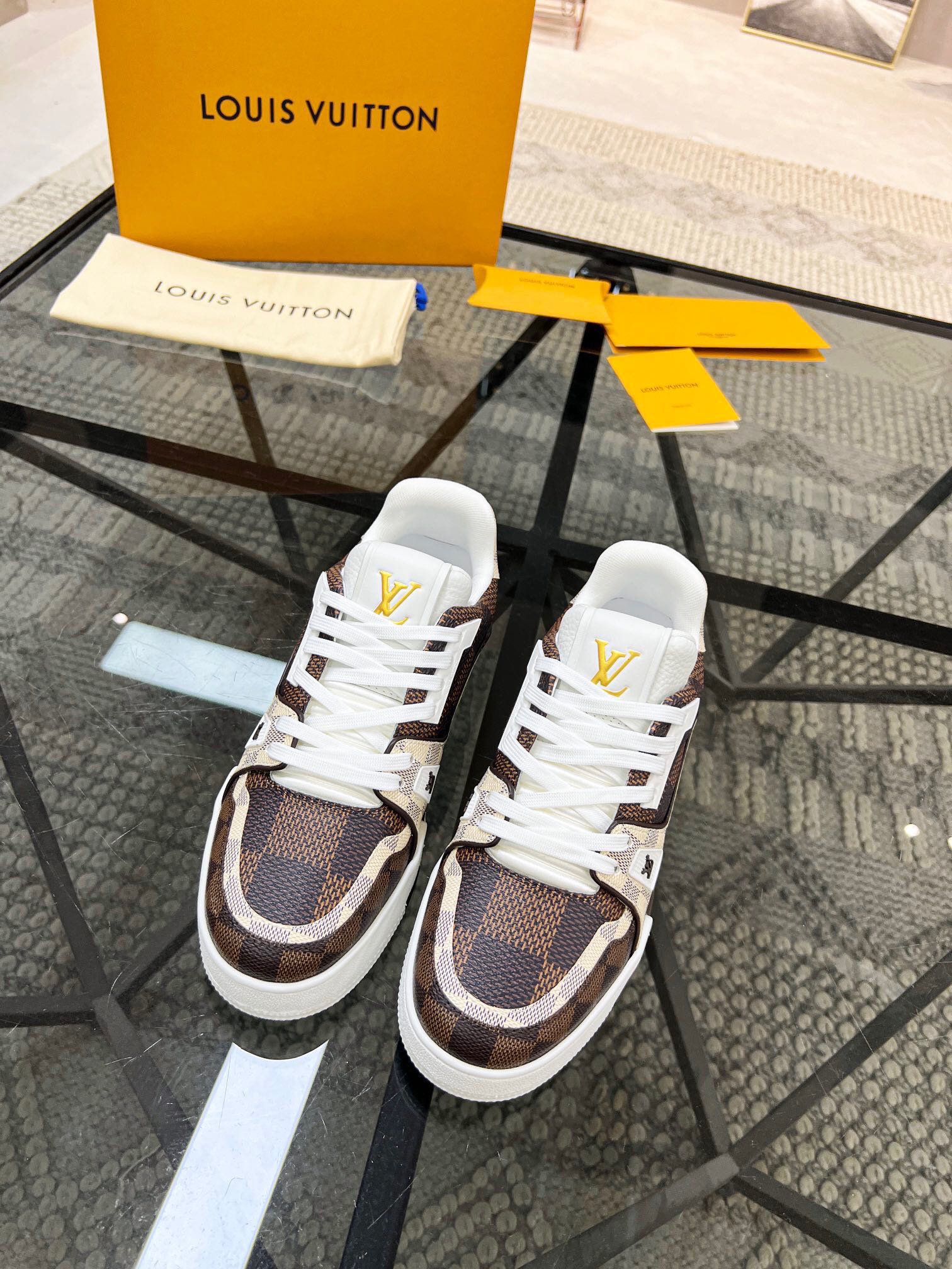 NO:216626,Brand LOUIS VUITTON original color matching code number 38-44 standard code price invoice material Louis Vuitton new model high top casual shoes!  High-quality Labon craft upper is made of cowhide with original material LV Comfortable breathable mesh cloth Neli mesh cloth footbed style Simple and atmospheric LV original outsole, Louis Vuitton, louis vuitton, louis vuitton, louis vuitton, louis vuitton, cowhide19860909品牌LOUIS VUITTON 颜色原版配色 码数38-44标准码 价格配发票 材质路易威登新款 高帮 休闲鞋！高品质拉邦工艺鞋面采用牛皮搭配原版材质LV 舒适透气网布内里网布垫脚版型时尚 简单大气LV原版大底,路易威登,louis vuitton,louis vuitton,louis vuitton,cowhide,Men's shoes