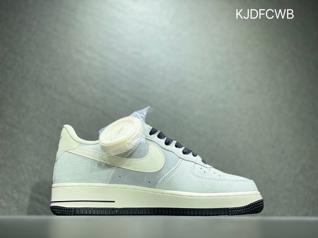 260 Nike Air Force 1 空军一号 官方同步 KT3396-225