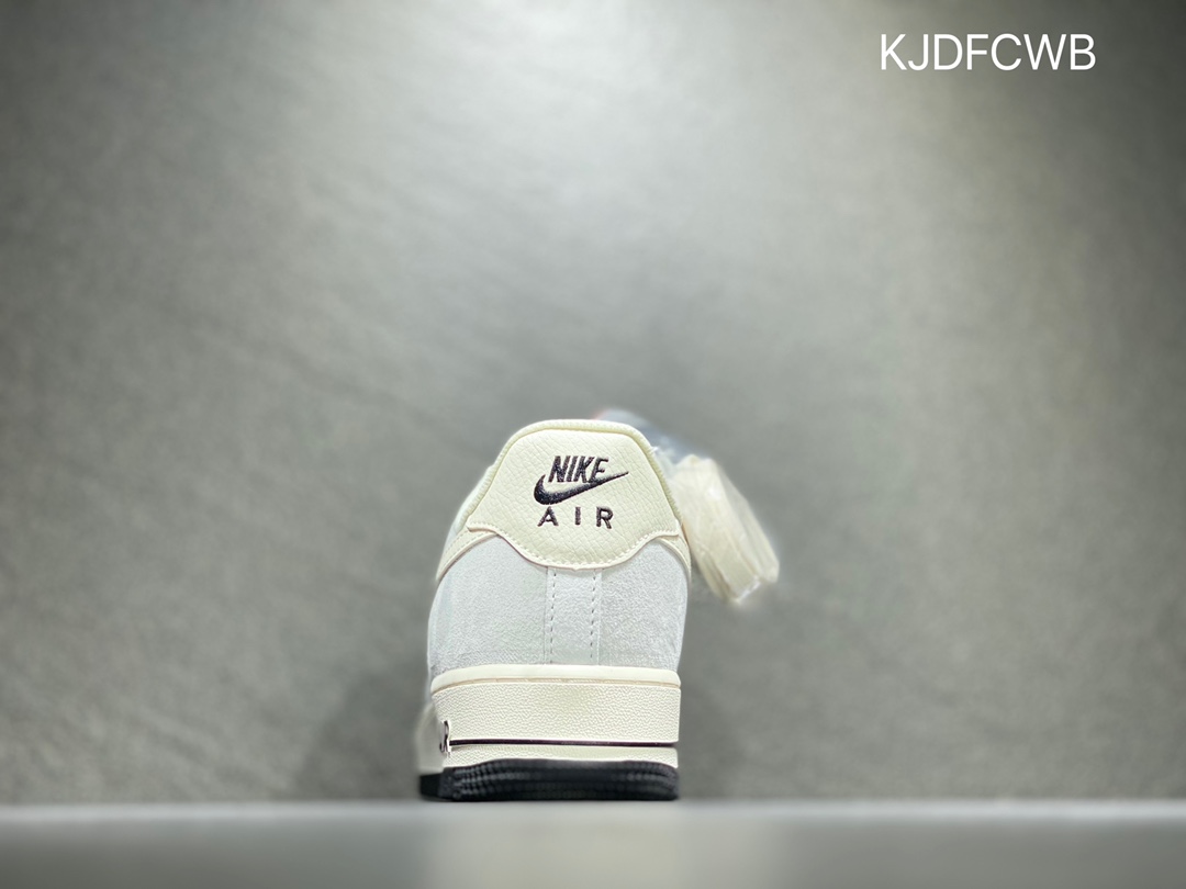 260 Nike Air Force 1 空军一号 官方同步 KT3396-225
