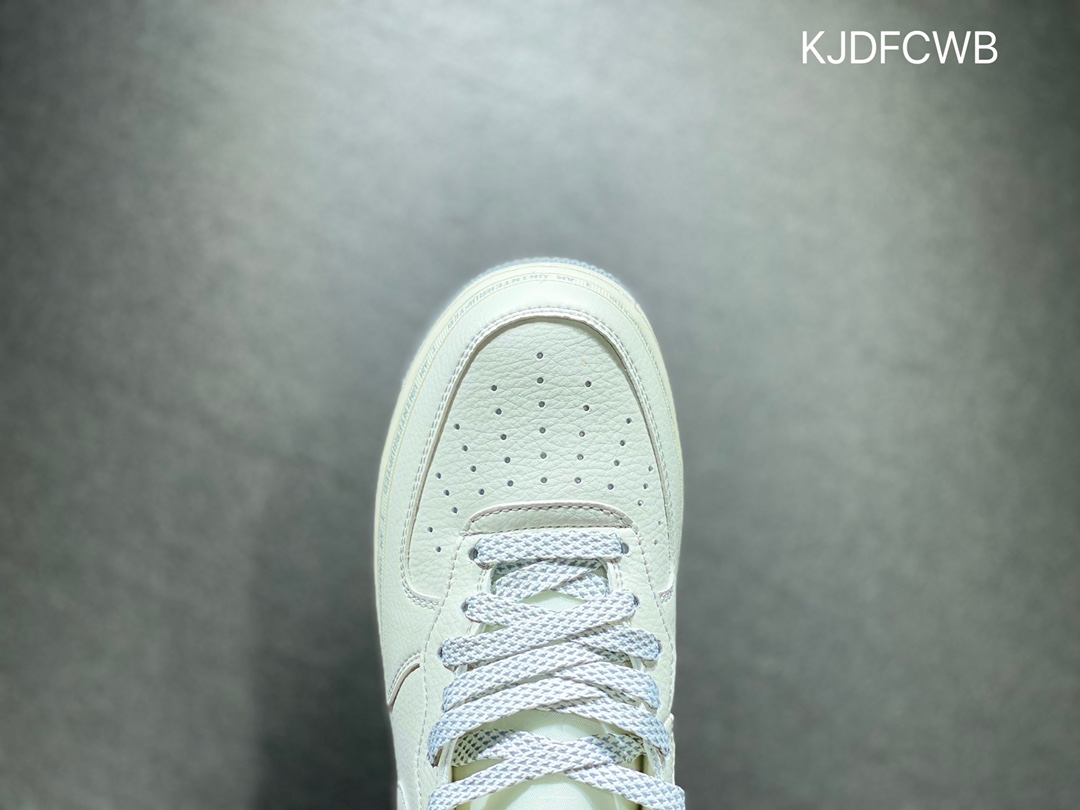 260 Nike Air Force 1 空军一号 官方同步  MU3380-636